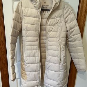 Abercrombie & Fitch Long Stretch Lightweight Puffer - White - XS - Like new!